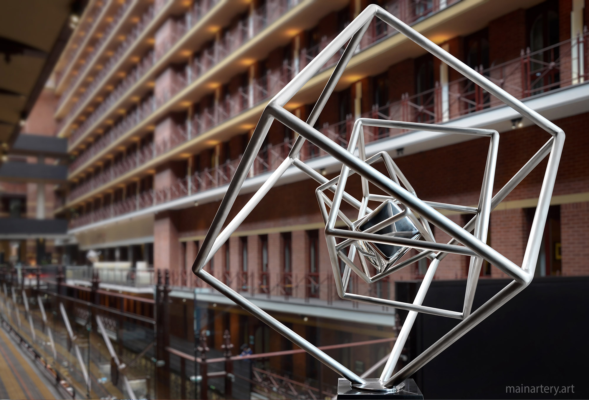 Cover: INTERCONTINENTAL HOTEL GROUP (IHG)