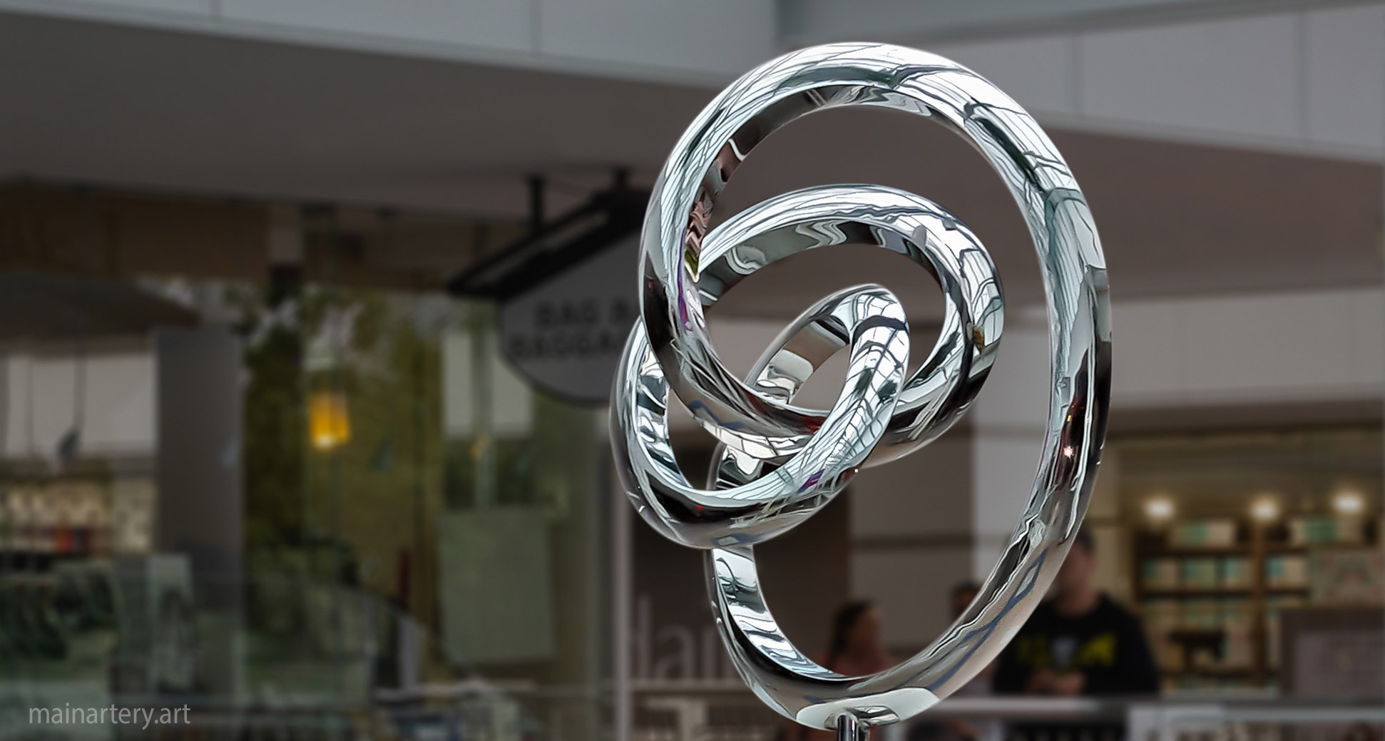 freestanding polished modern mall art image